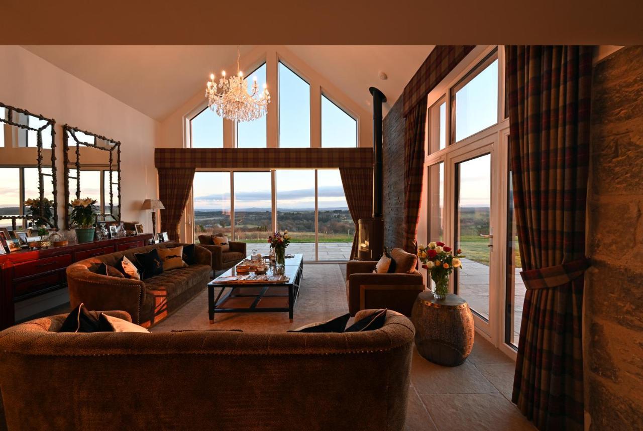 Kipney Farmhouse With Hot Tub Perth Eksteriør bilde